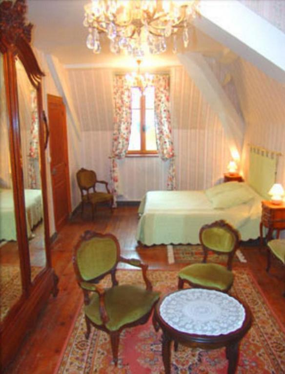 Château de la Court d'Aron Saint-Cyr-en-Talmondais Quarto foto